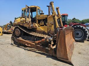 CAT D8L Bulldozer