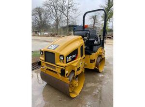 CATERPILLAR CB2.7 Compactor / Roller
