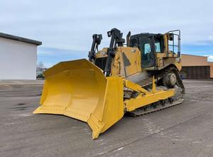 CATERPILLAR D8T Dozer