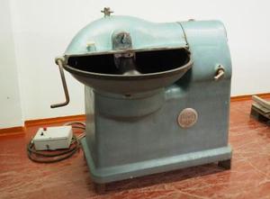 Kramer + Grebe -- Bowl Cutter