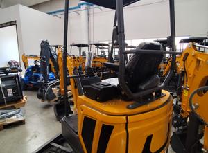 NOW IN STOCK: MB 15-SH | 1.6-Ton Mini Excavator | With 1200 Operating Hours Warranty (Laidong Diesel Engine)