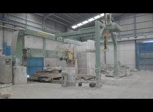 SIMEC NT2 block cutter