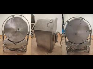 Vacuum tumbler -- Mixer