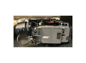 Arri Alexa SXT W - Pre-owned Super 35 4K UHD cinema camera set with wireless video transmitter and accessories