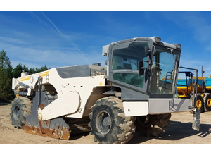 Used WIRTGEN WR2400 asphalt recycler